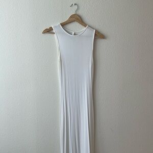 Skims M Lounge Maxi White